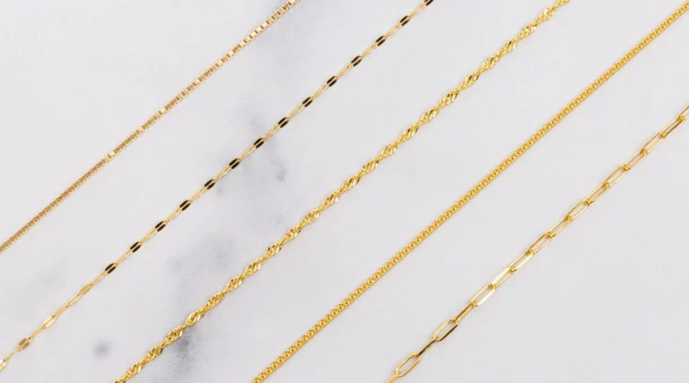 5種搭配不同服裝的可調節鏈條的佩戴方法