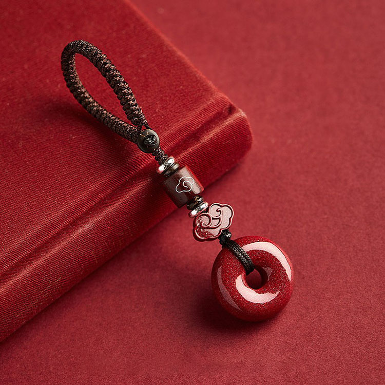 母親節特別推薦：為何媽媽們需要一條朱砂飾品